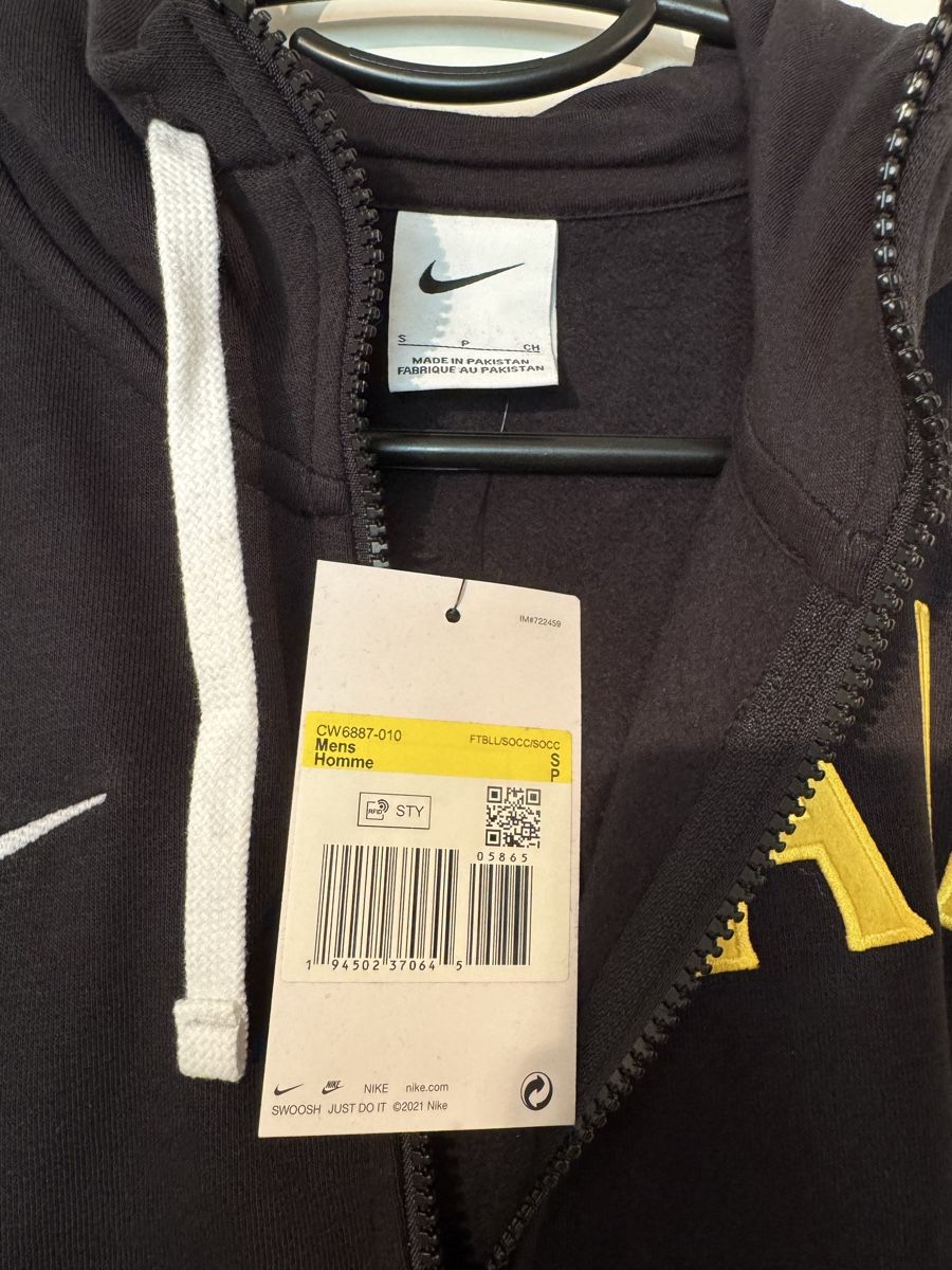 Nike Maglioni & Felpe: Nike Kapuzenjacke AIK Stockholm – Nuovo (secondo la descrizione) da Worb venduto da vd986u 1