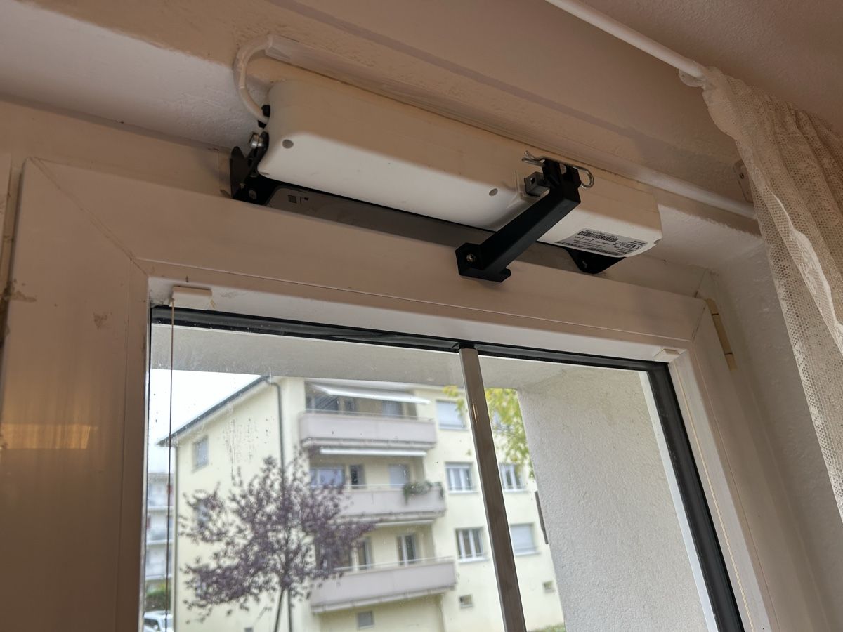 Finestre: Moteur électrique fenêtre et toit – Usato da Peseux venduto da keef10 2