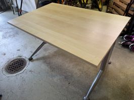 Bürotisch Holzfurnier, Metallbeine
