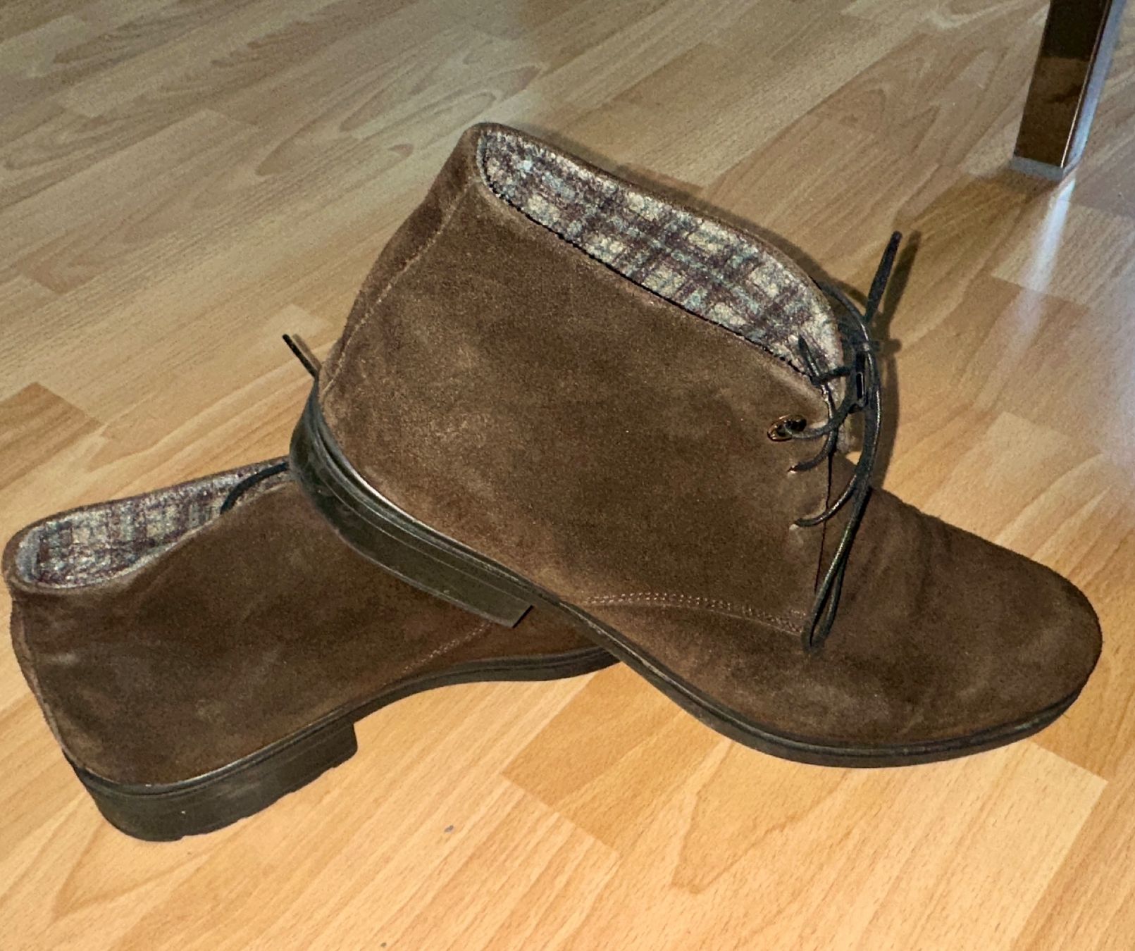 Scarpe da uomo: Braune wildleder schuhe von Bata, Gr. 46 – Usato da Aarau venduto da KorgPA 3