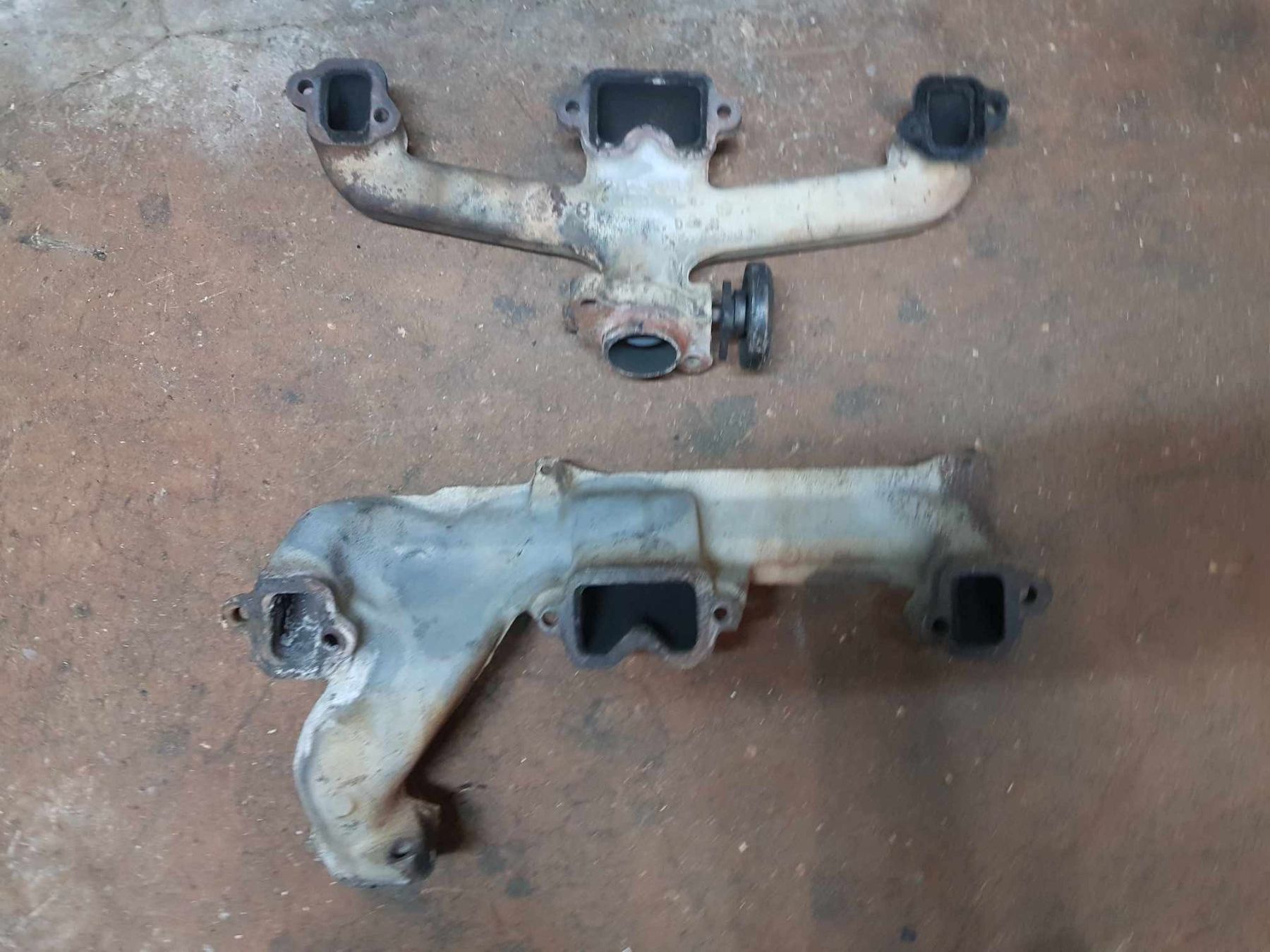 Mopar Sistemi di scarico: Auspuffkollektore Mopar Small Block – Usato da Niedergösgen venduto da usc_tt5r 3