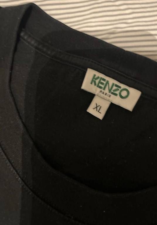 Kenzo T-shirt: Kenzo T-shirt – Usato da Zürich venduto da pil_9sh9 2