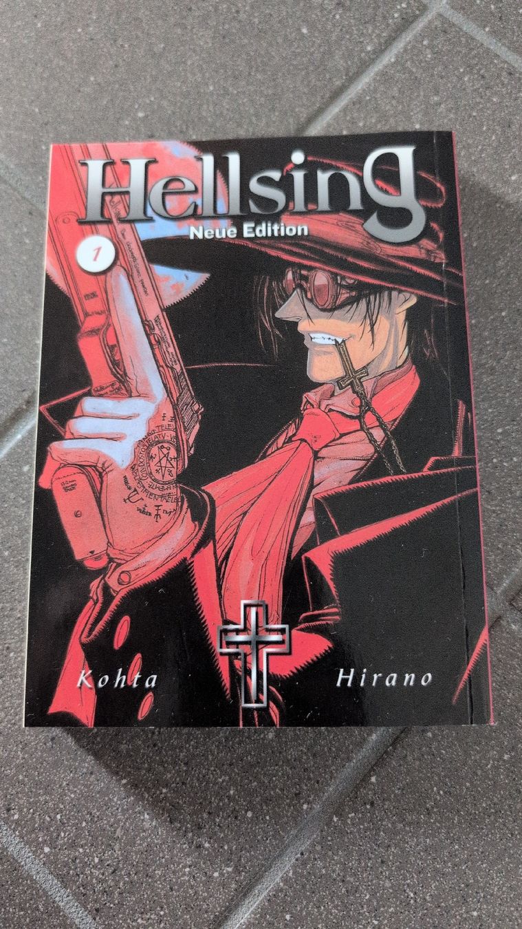 Fumetti: Hellsing Manga Serie Komplett Band 1-10, – Usato da Pfäffikon ZH venduto da san_leu 2