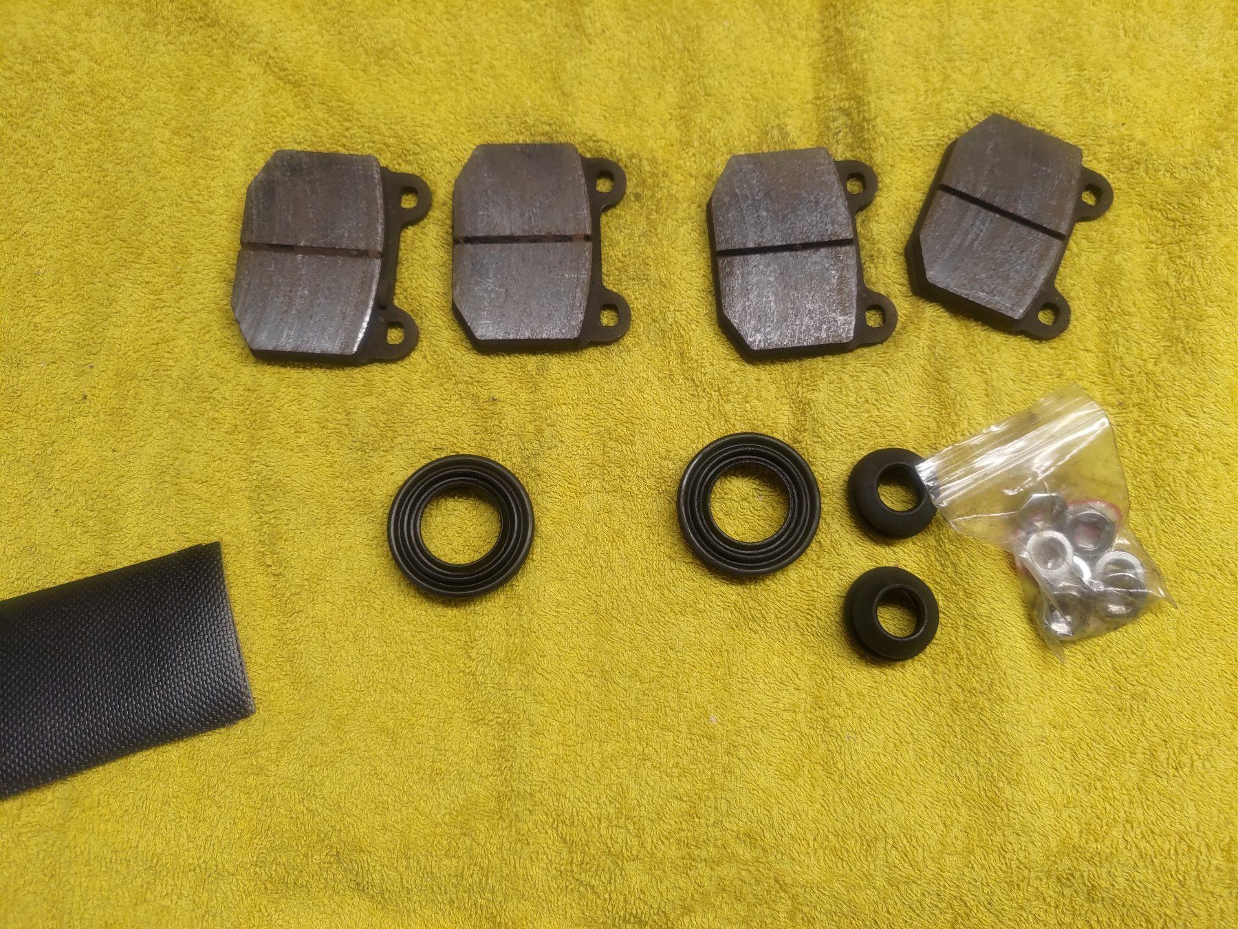 Tutti pezzi di ricambio auto: Plaquettes de frein Lotus Elise – Usato da Grimisuat venduto da Drizzt75