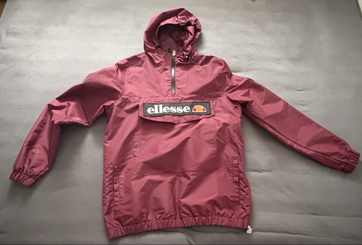 Ellesse Giacche: Ellesse Monterini OH jacket – Nuovo (secondo la descrizione) da Walenstadt venduto da Livka