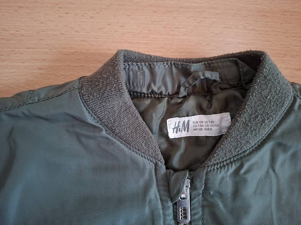 H&M Jacken & Mäntel: Coole Übergangsjacke Grösse 128 – Gebraucht aus Glattfelden von SinaM90 1