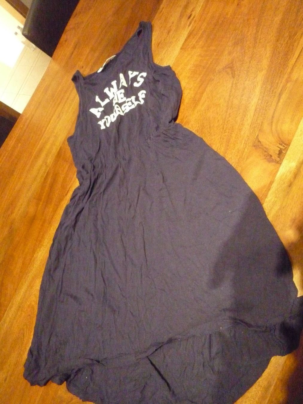 H&M Kleider & Röcke: KLEID GR.158/164 – Gebraucht aus Andwil SG von schmei