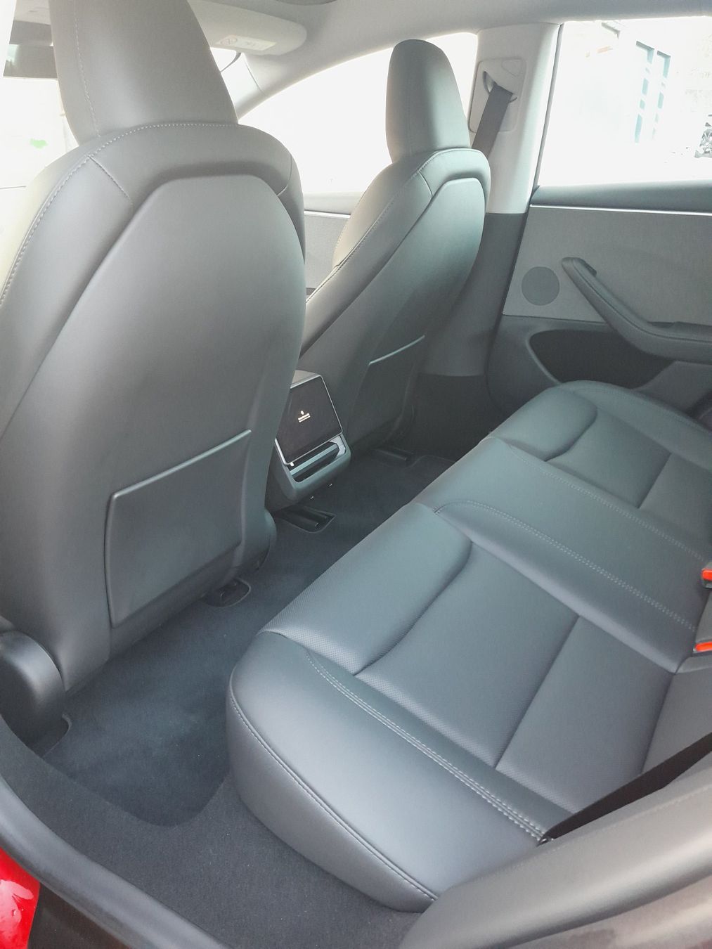 Tesla Automobili: Tesla Model 3 Propulsion Highland Rouge Version limitée – Nuovo (secondo la descrizione) da Schwarzsee venduto da lorenzo_di_martino 8
