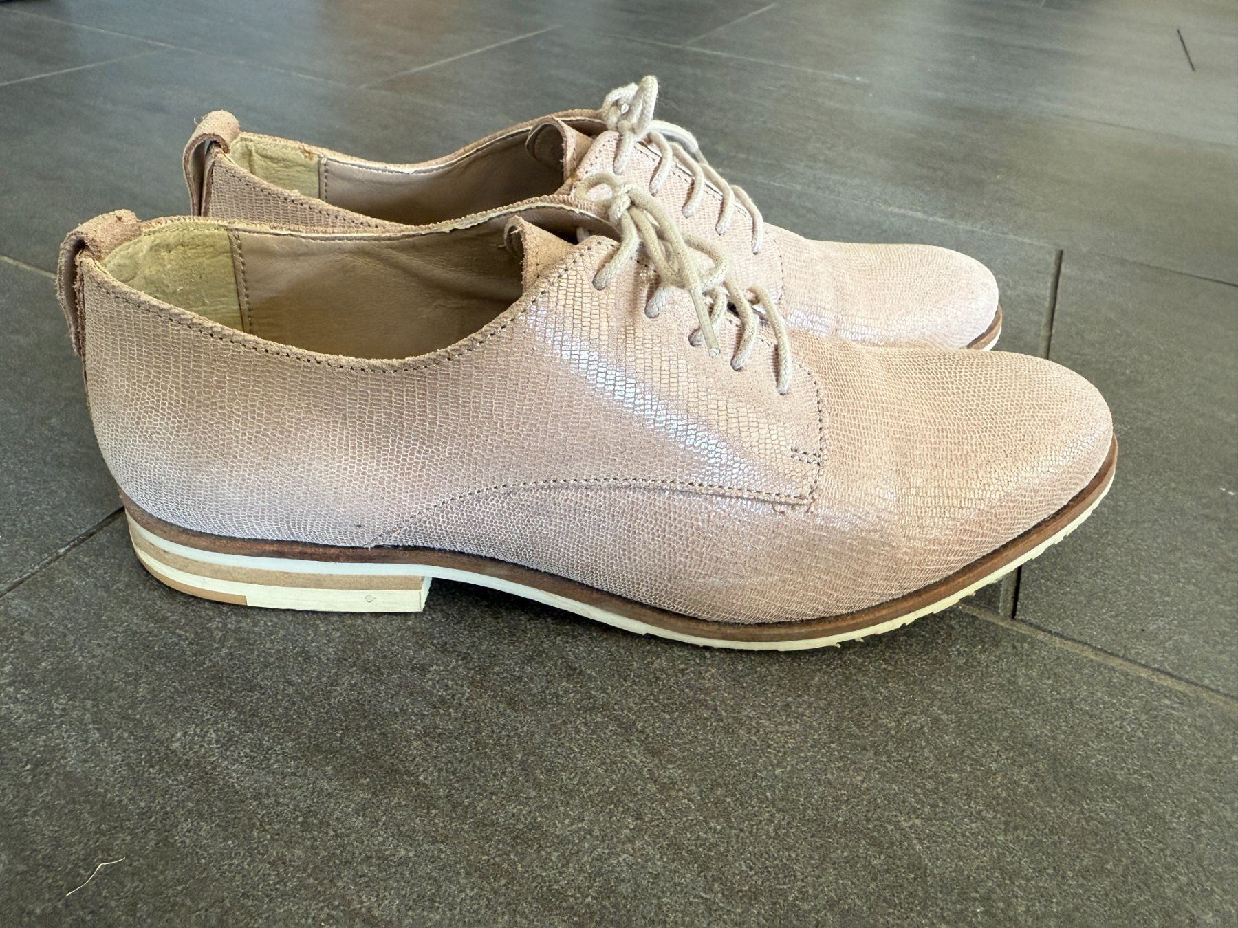 Damenschuhe: Spende MSF - SPM - Schnürschuhe - Gr. 39 – Gebraucht aus Fällanden von La_Natie 1