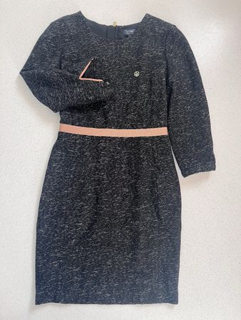 Armani Tweed Kleid IT 42 wie NEU