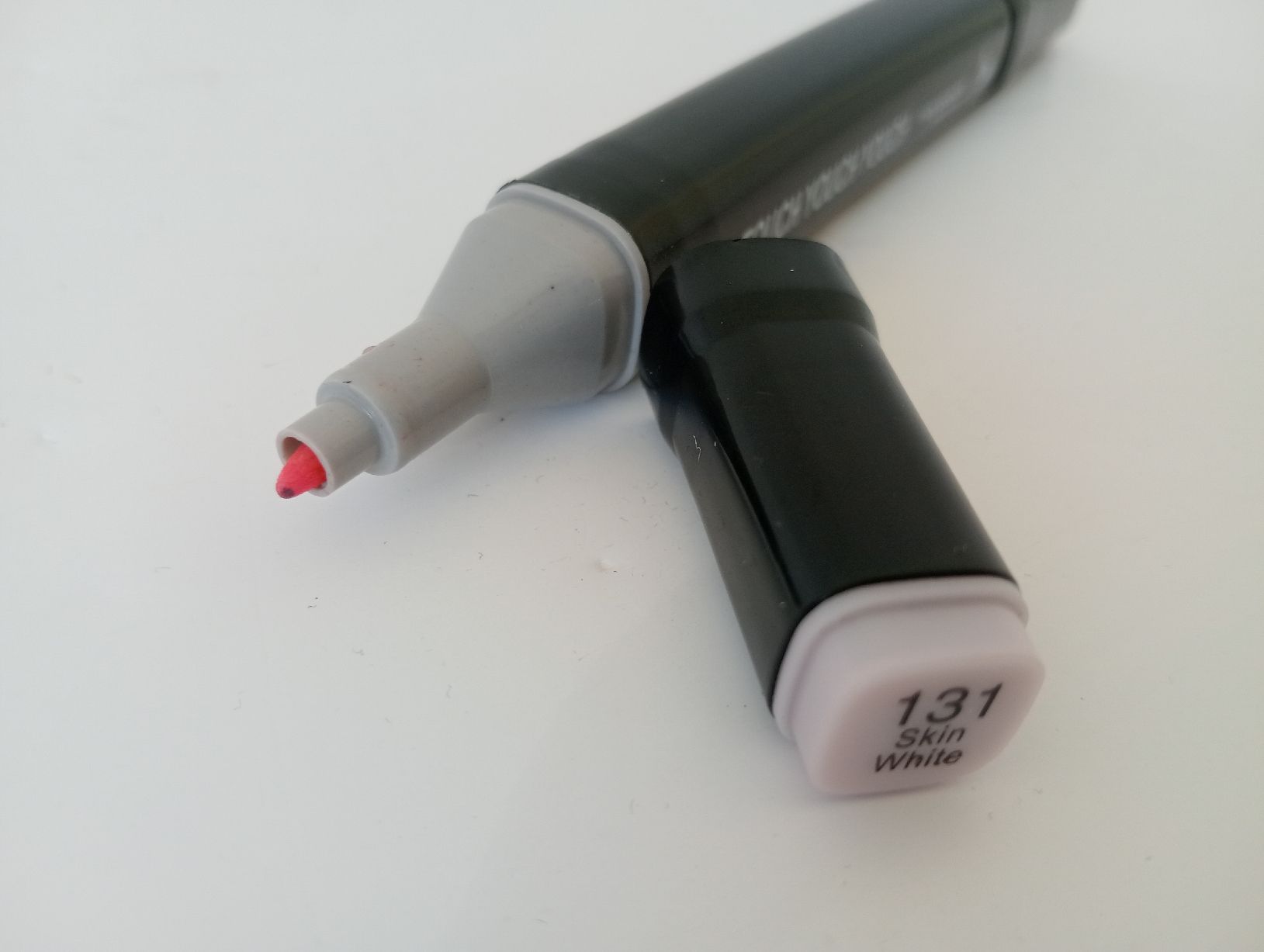 Stifte & Marker: Touch Sketchmarker Set 80 Stk. doppelseitig mit Tragetasche – Gebraucht aus Allschwil von Evgeniia78 3