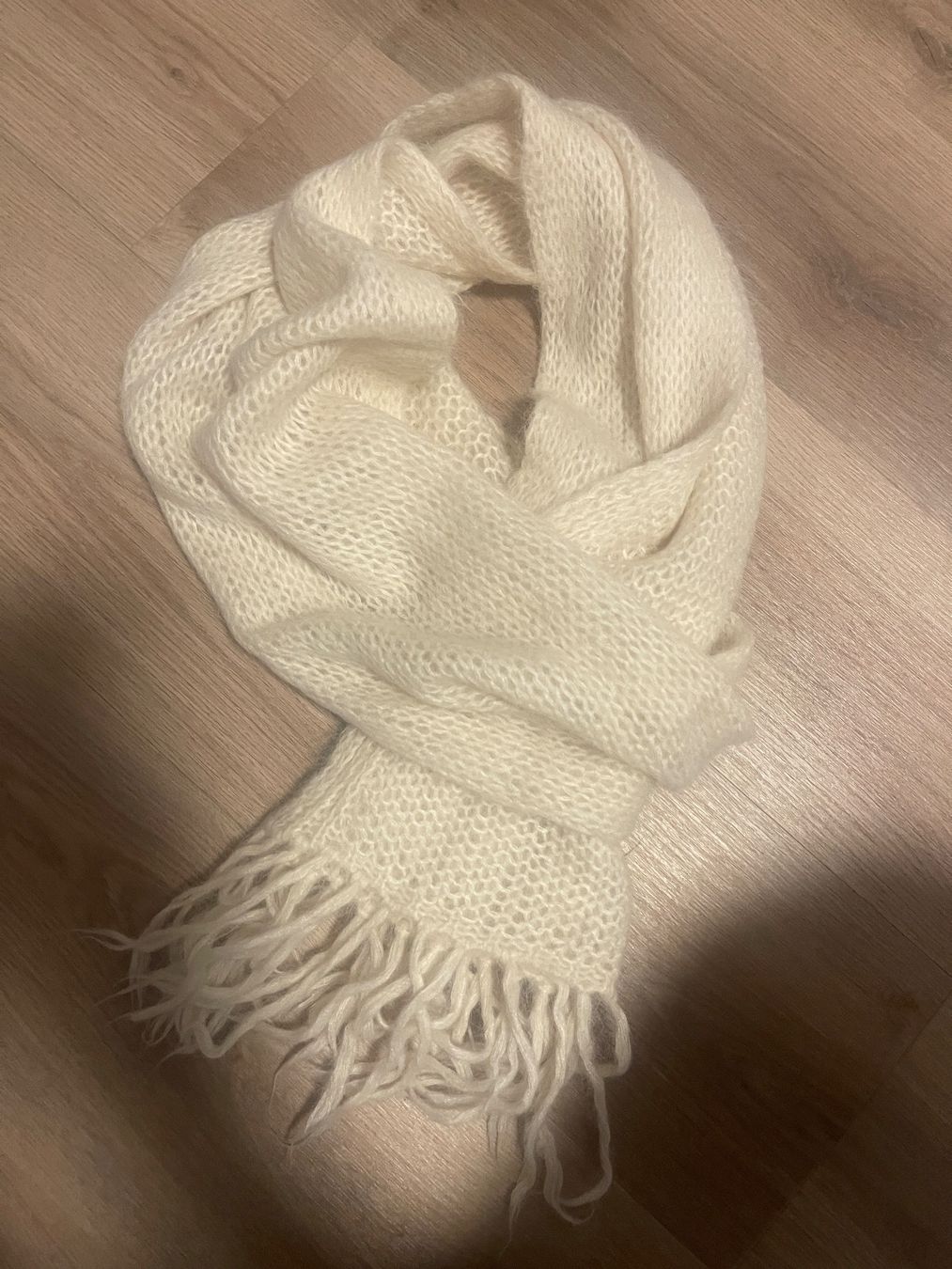 Zara Foulards, Tücher & Schals: Schal weiss – Neu (gemäss Beschreibung) aus Winterthur von Milan340 2