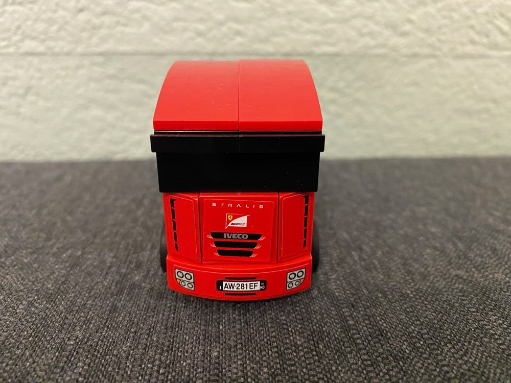 Lego Spielzeuge: LEGO Scuderia Ferrari Truck Nr. 30191 – Gebraucht aus Ettingen von kleeblatt27 2