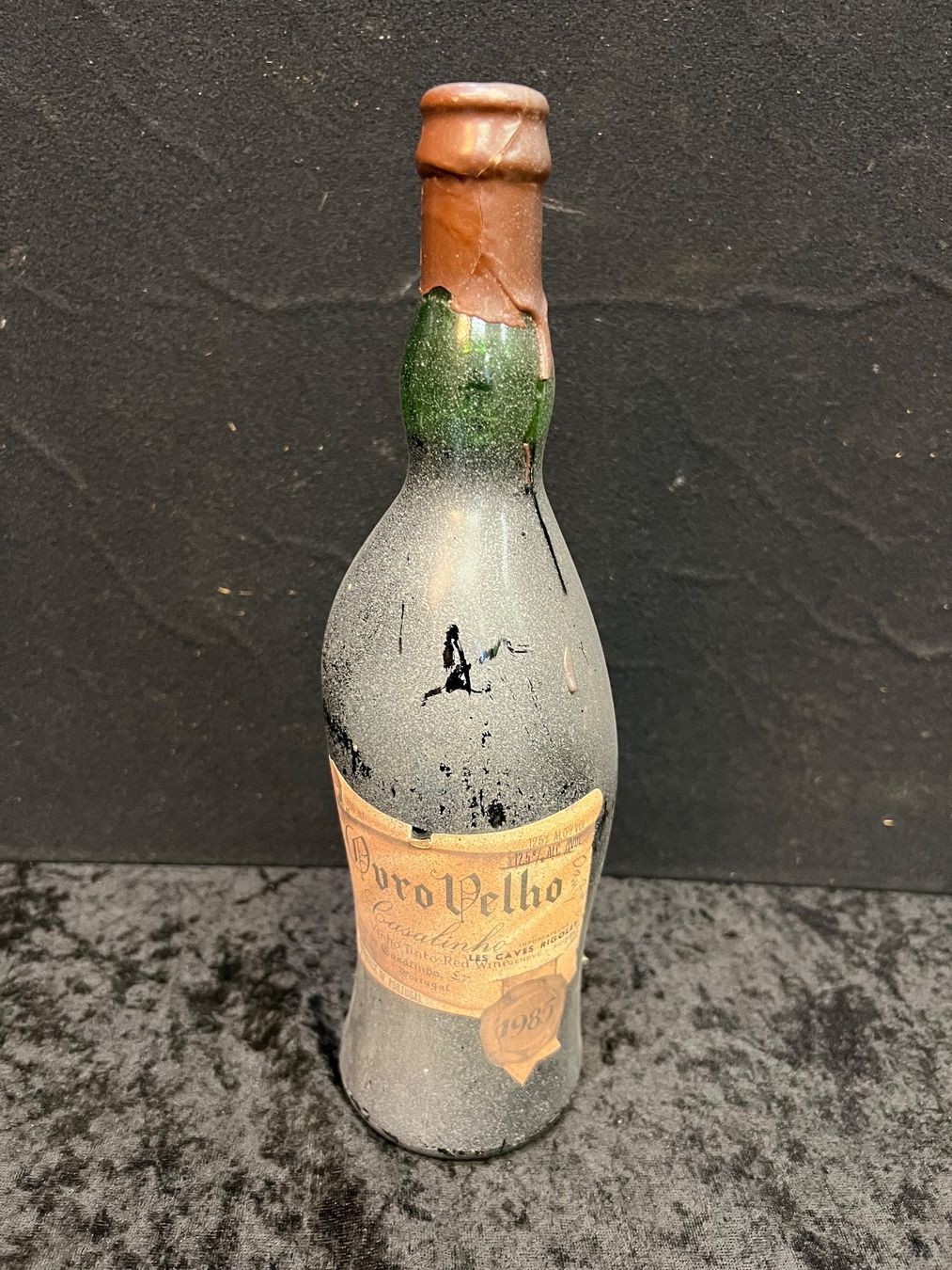 Vino: CASALINHO 1985 Portugal – Usato da Genève venduto da Leboucheoreilles