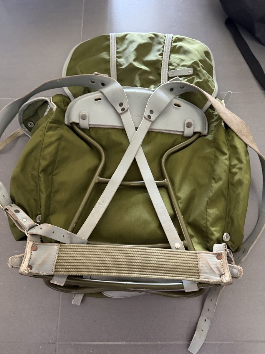 Zaini: Norwegischer Armeerucksack – Usato da Inwil venduto da DiNozzo01 1