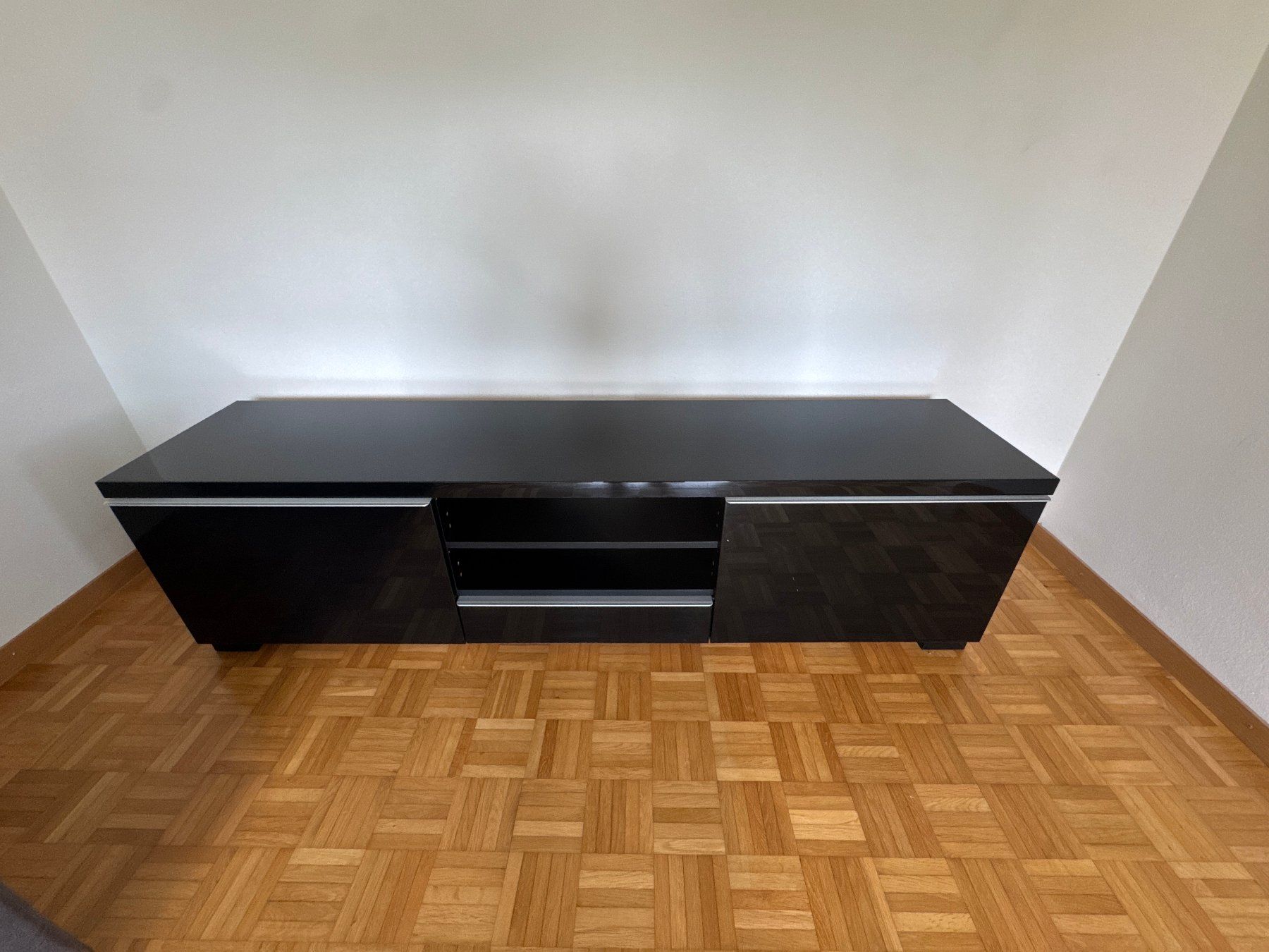 Ikea Meubles TV: Sideboard Ikea BESTA – D'occasion à Zürich par mcl_78ql