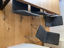 Stuhlset 4 Stk. Stoff dunkelgrau Metall chrom guter Zustand