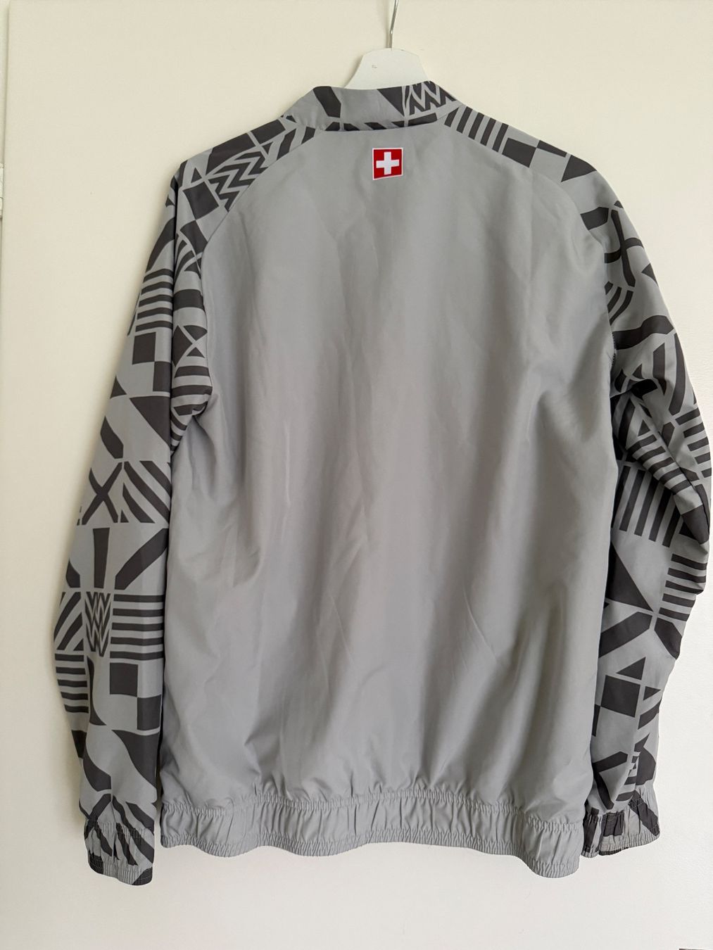 Puma Jacken: Windjacke Puma – Gebraucht aus Küsnacht ZH von nat_m97w 1