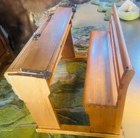 Antike Schulbank Doppelsitzer Holz Vintage Retro Nostalgie