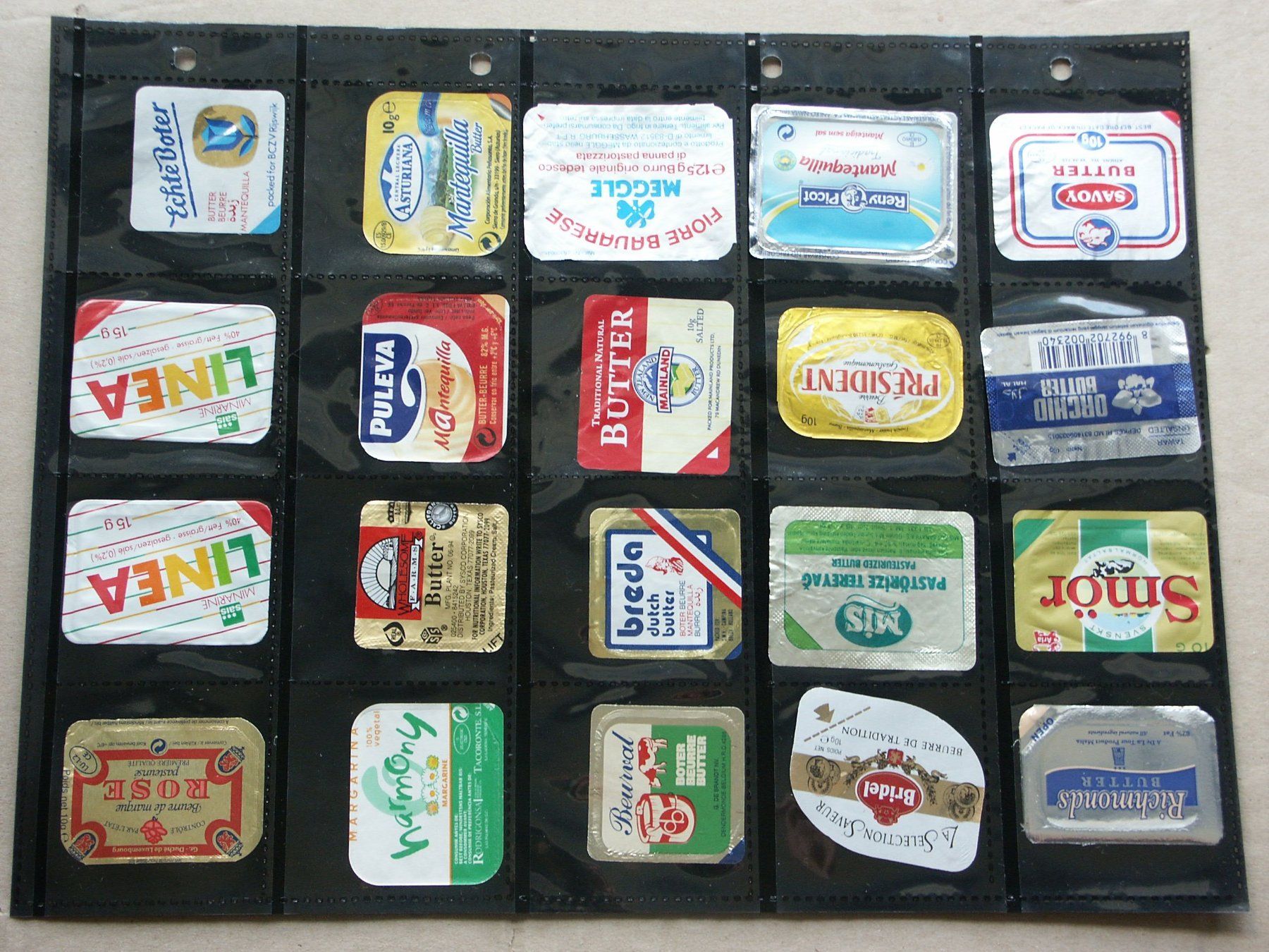 Coperchi dei cremini per caffè: 40  verschiedene Butter Deckeli – Usato da Niederglatt ZH venduto da herzblatt5449 1