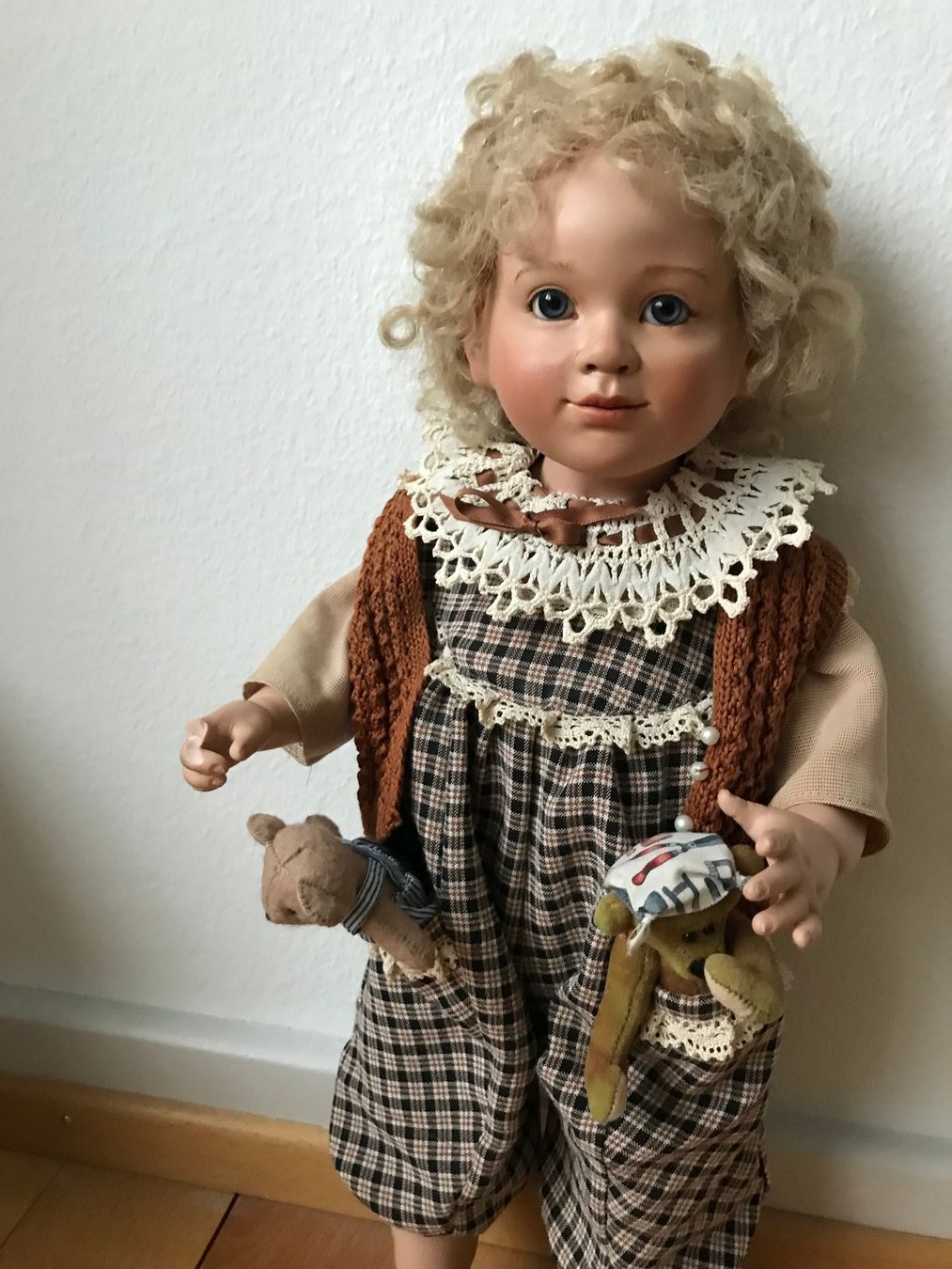 Bambole: GROSSE PUPPE – Usato da Luzern venduto da Immergern 2