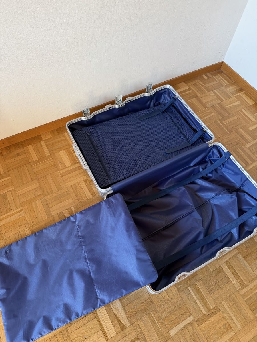 Reisekoffer: Hartschalenkoffer silber – Gebraucht aus Kaltbrunn von salomonsandro 4