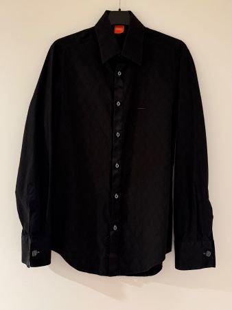 Hugo Boss orange - Schwarzes Hemd mit Manschetten Gr. S