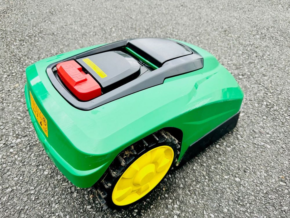 Rasenroboter mit AppSteuerung und 4 Jahre Garantie Kaufen auf Ricardo