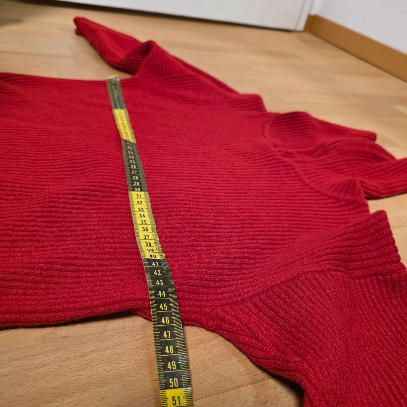 Pulls & Sweat-shirts: Roter Merino-Pullover mit Zipper-Rollkragen M – D'occasion à Wald ZH par CapLux 8