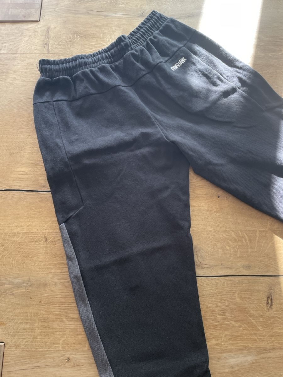 Gymshark Pantaloni: Gymshark Trainerhose – Usato da Thun venduto da nie_8v9b 1