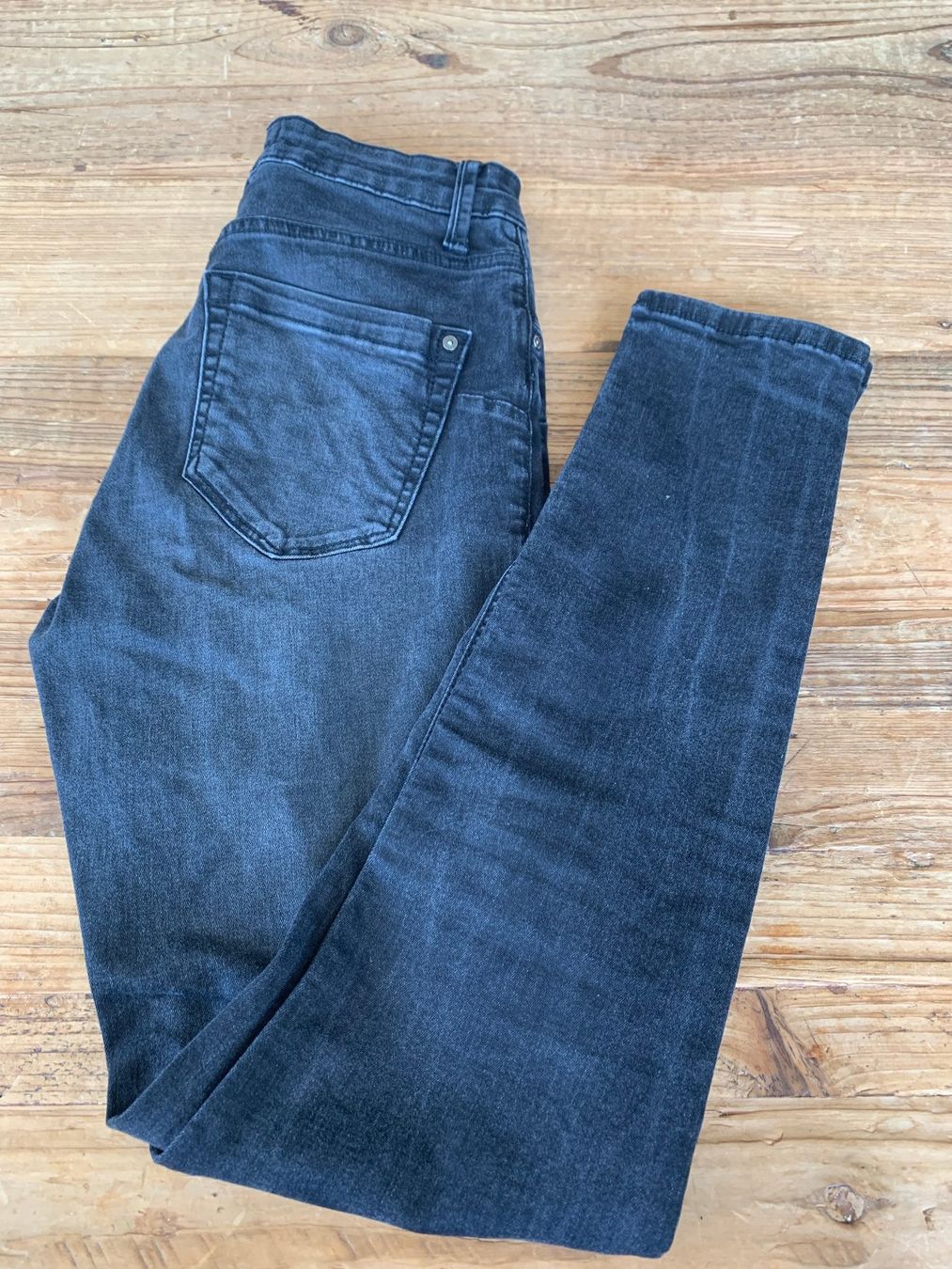 Mango Jeans: Mango Jeans schwarz Gr. 36 – Usato da Kirchdorf AG venduto da coco123 3