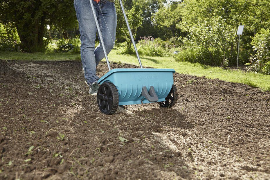 Altro in Utensili da giardino: Gardena Streuwagen | L – Usato da Arnegg venduto da Arnrom 2