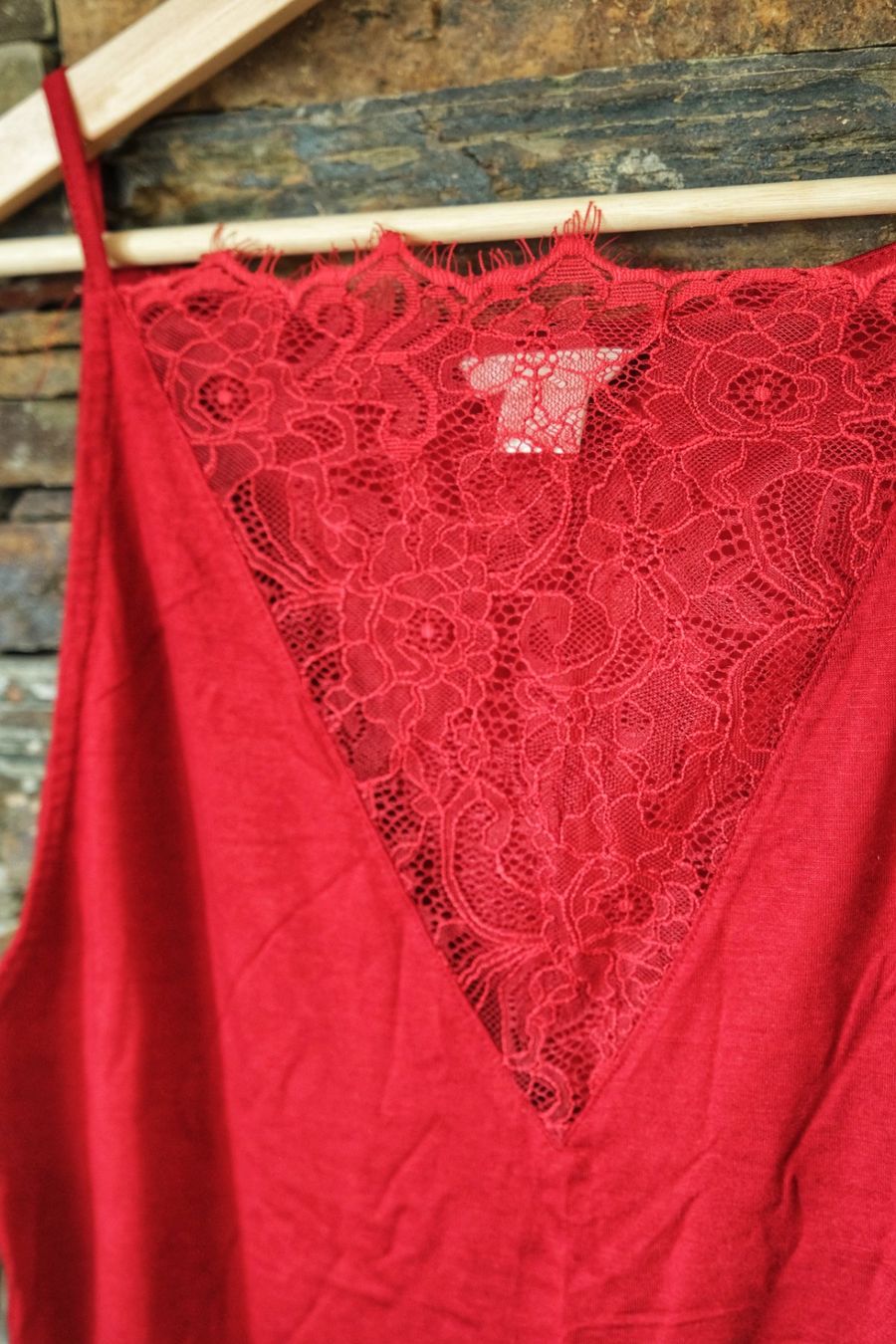 H&M Top: Top mit Spitze H&M Gr. L rot – Usato da Winkel venduto da man_2qfr 1