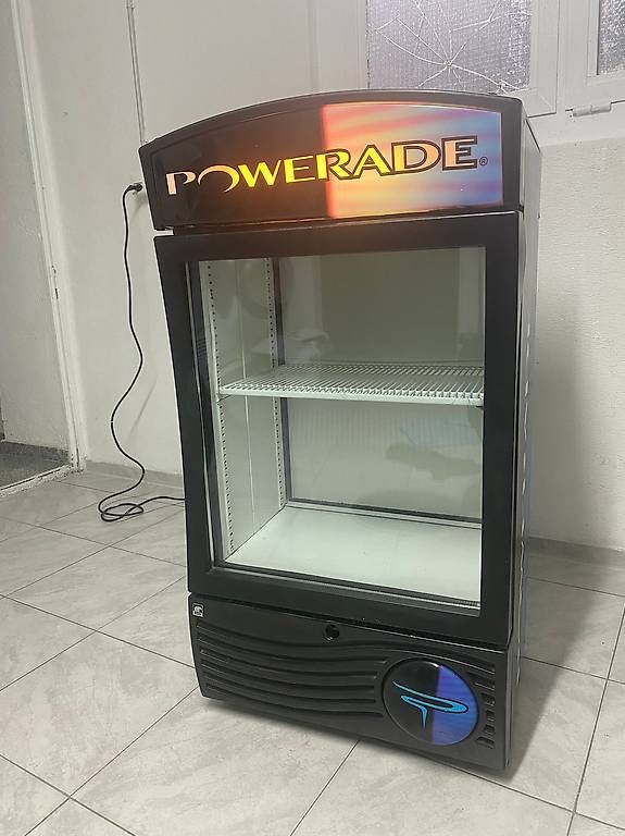Kühlschrank: Powerade Kühlschrank mit Doppeltüre  – Gebraucht aus Wynau von Lorent_Be