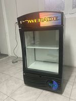 Powerade Kühlschrank mit Doppeltüre 