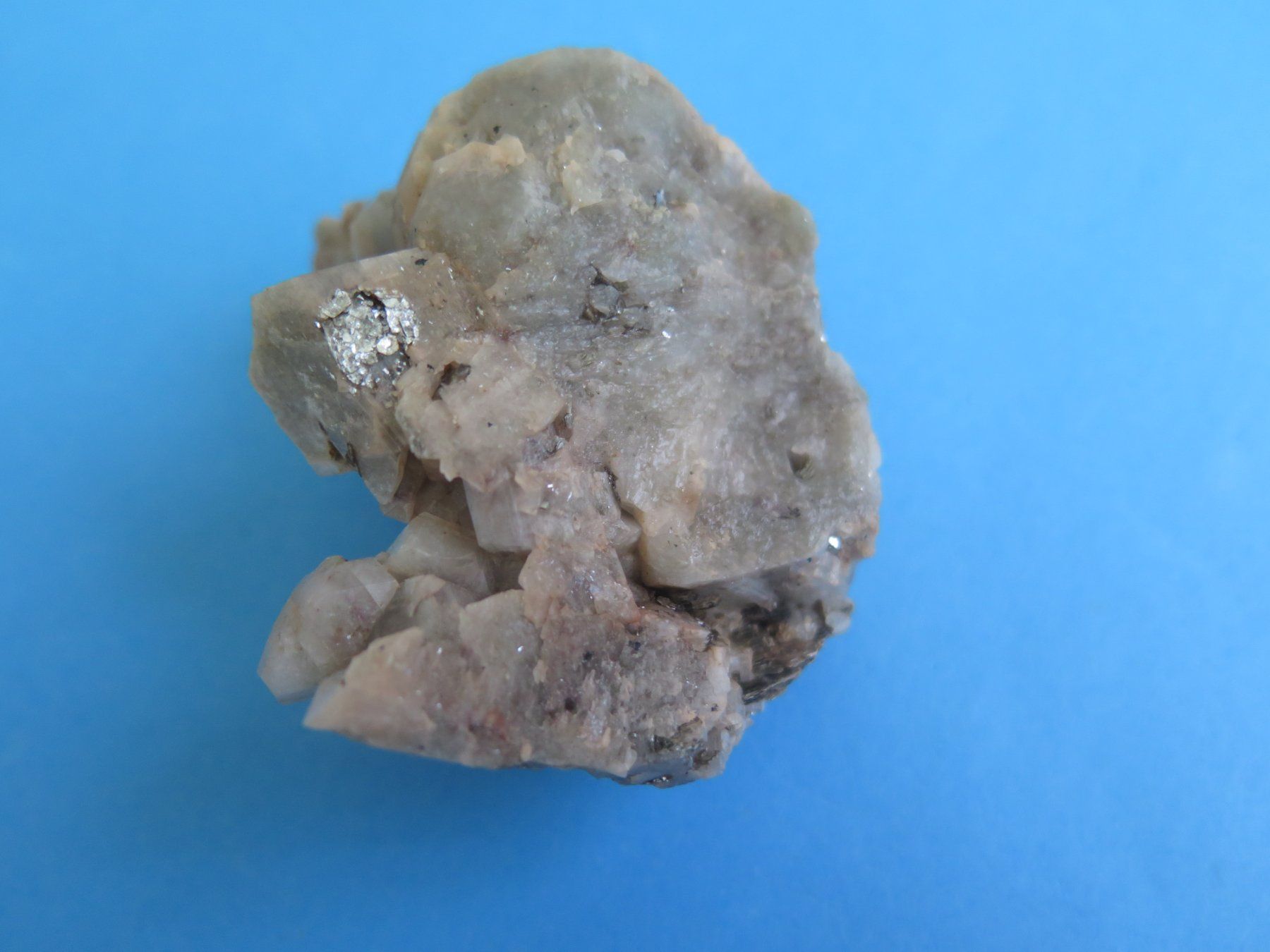Minerali & Pietre curative: Mikroklin mit Muskovit von Namibia – Usato da Schaffhausen venduto da Yamakana51L8736OQ8 4