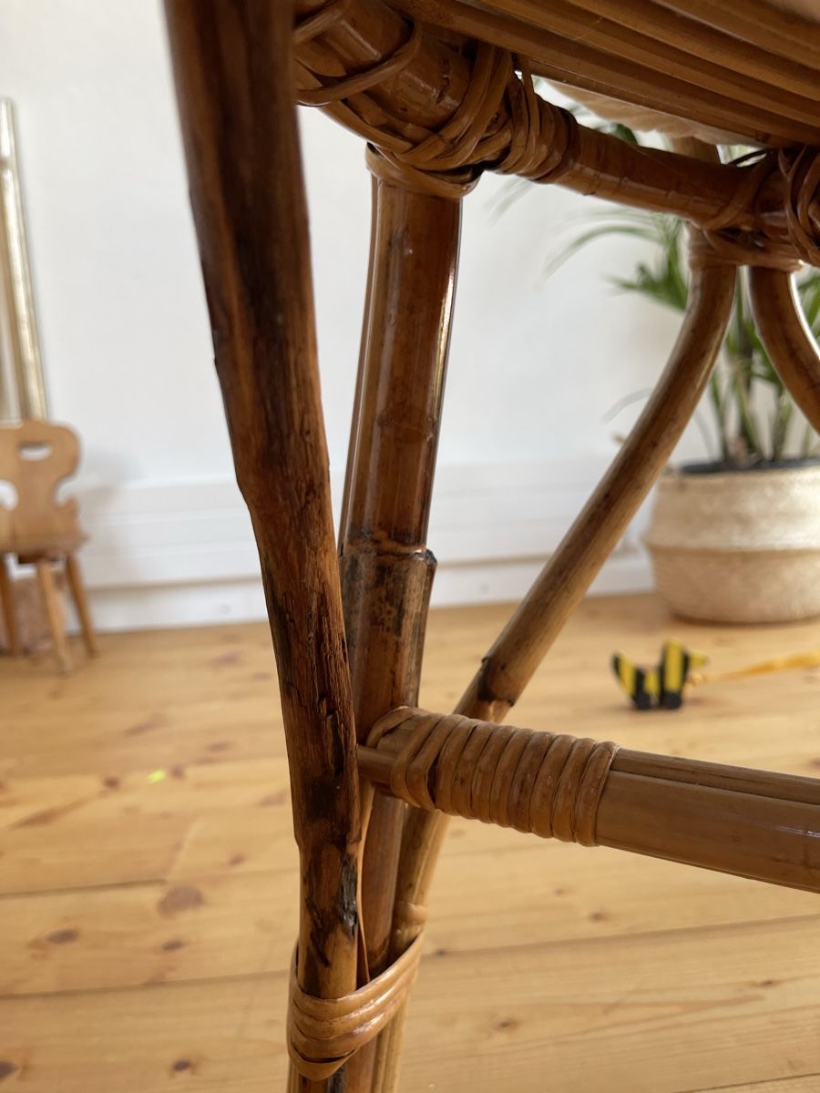Sedie: Vintage Korbstuhl mit Hocker – Usato da Frick venduto da Aniellea 3