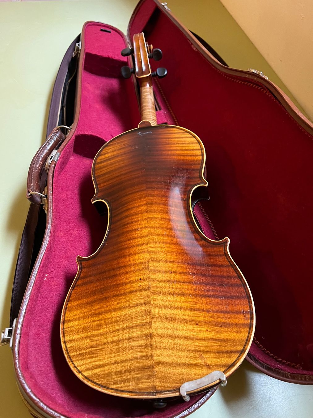 Strumenti musicali: Alte 4/4 Geige – Usato da Hochdorf venduto da Brandnew 1