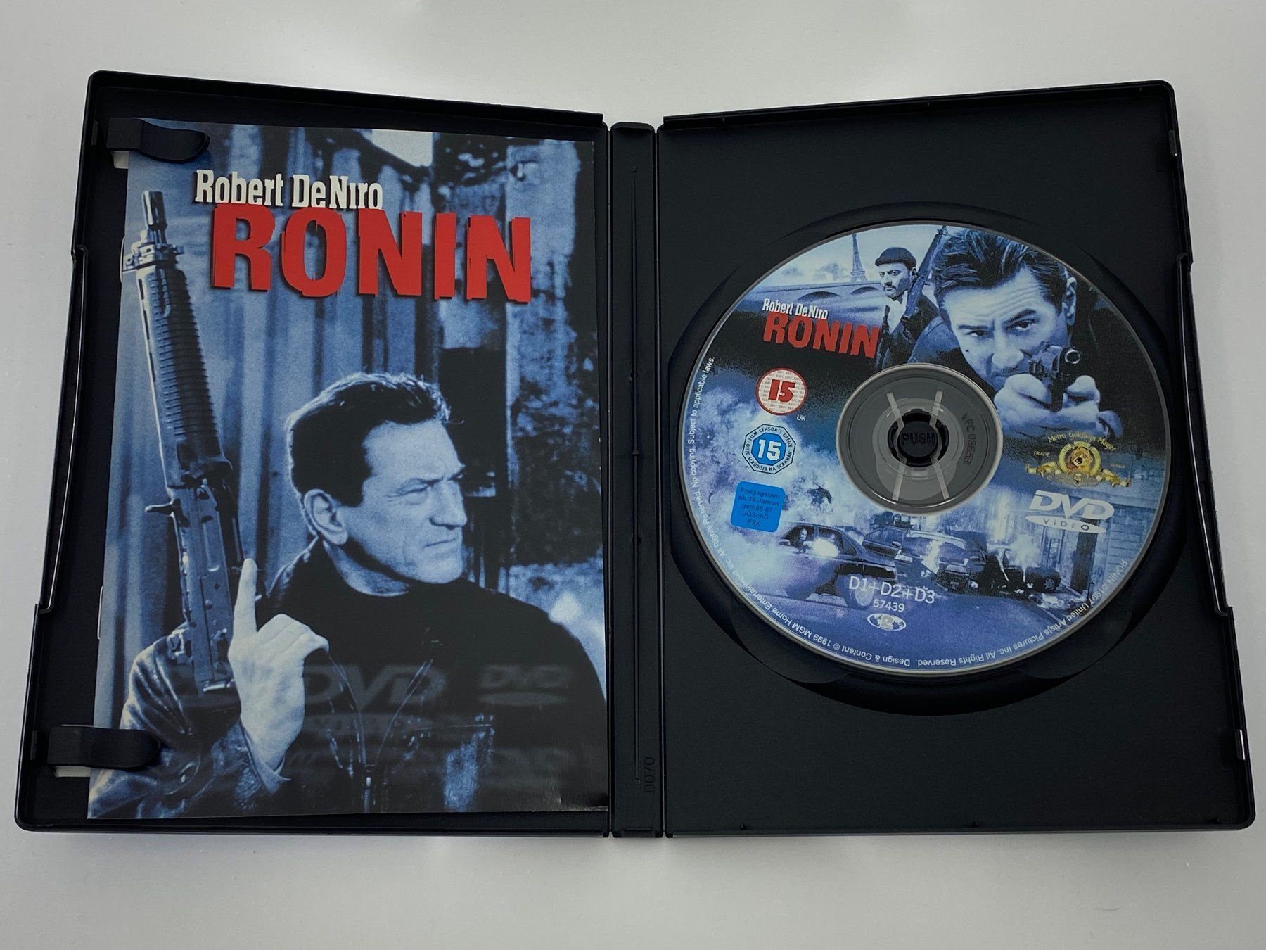 Tutti i DVDs: DVD -  Ronin - Jeder ist käuflich – Usato da Langwiesen venduto da Restposten-24 1