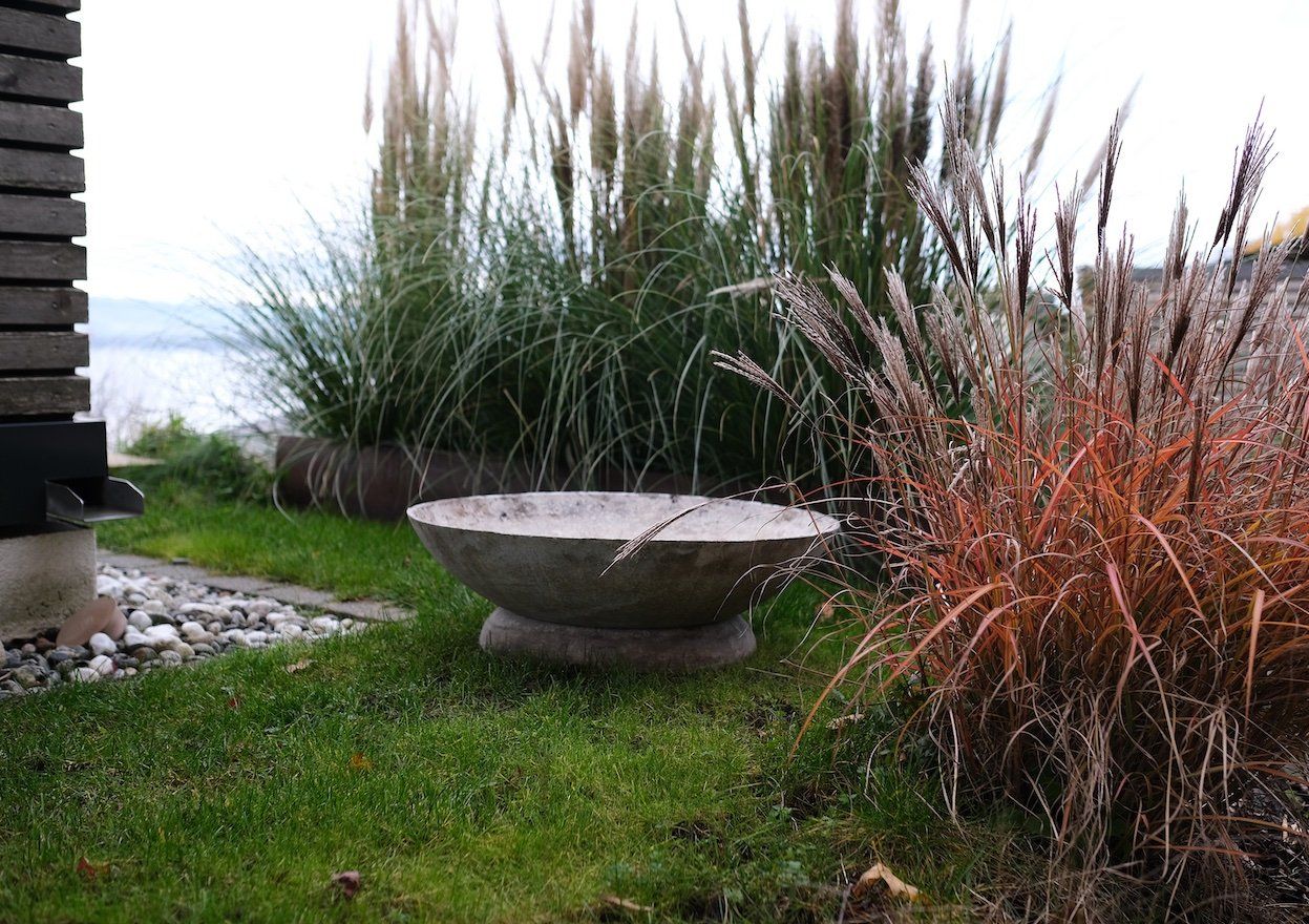 Vasi per fiori: Willy Guhl style Pflanzgefäss / Planter – Usato da Bern venduto da Zmodern_VIN 2