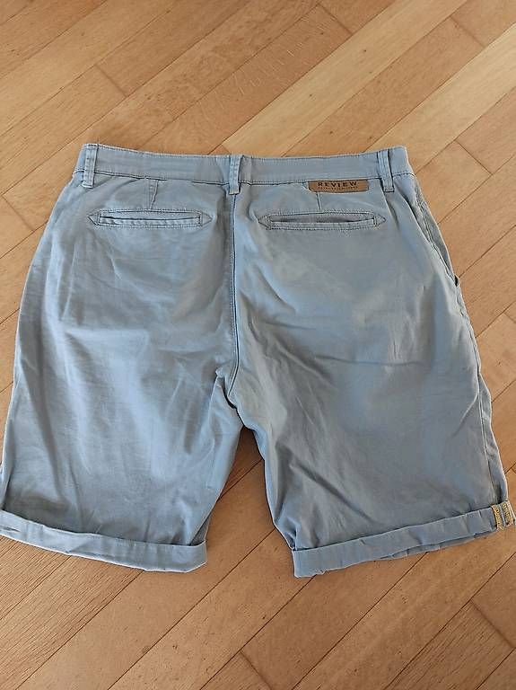 Pantaloni: kurze Hosen grau, L - REVIEW – Usato da Urtenen-Schönbühl venduto da alexaz 1