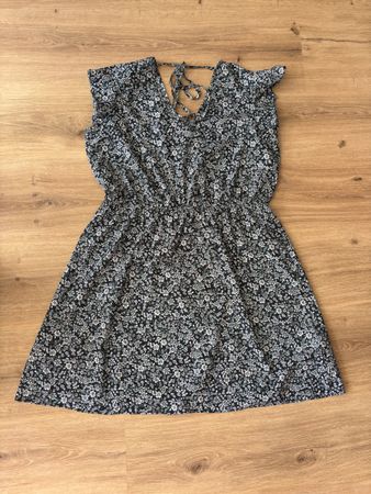 Robe C&A à fleurs bleu foncé taille 48 / 50