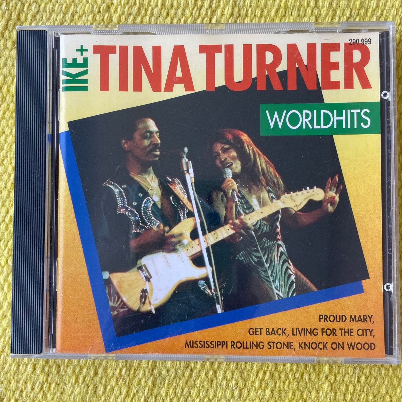 CD: IKE&TINA TURNER-WORLDHITS – Usato da Rorschacherberg venduto da CD-Roli