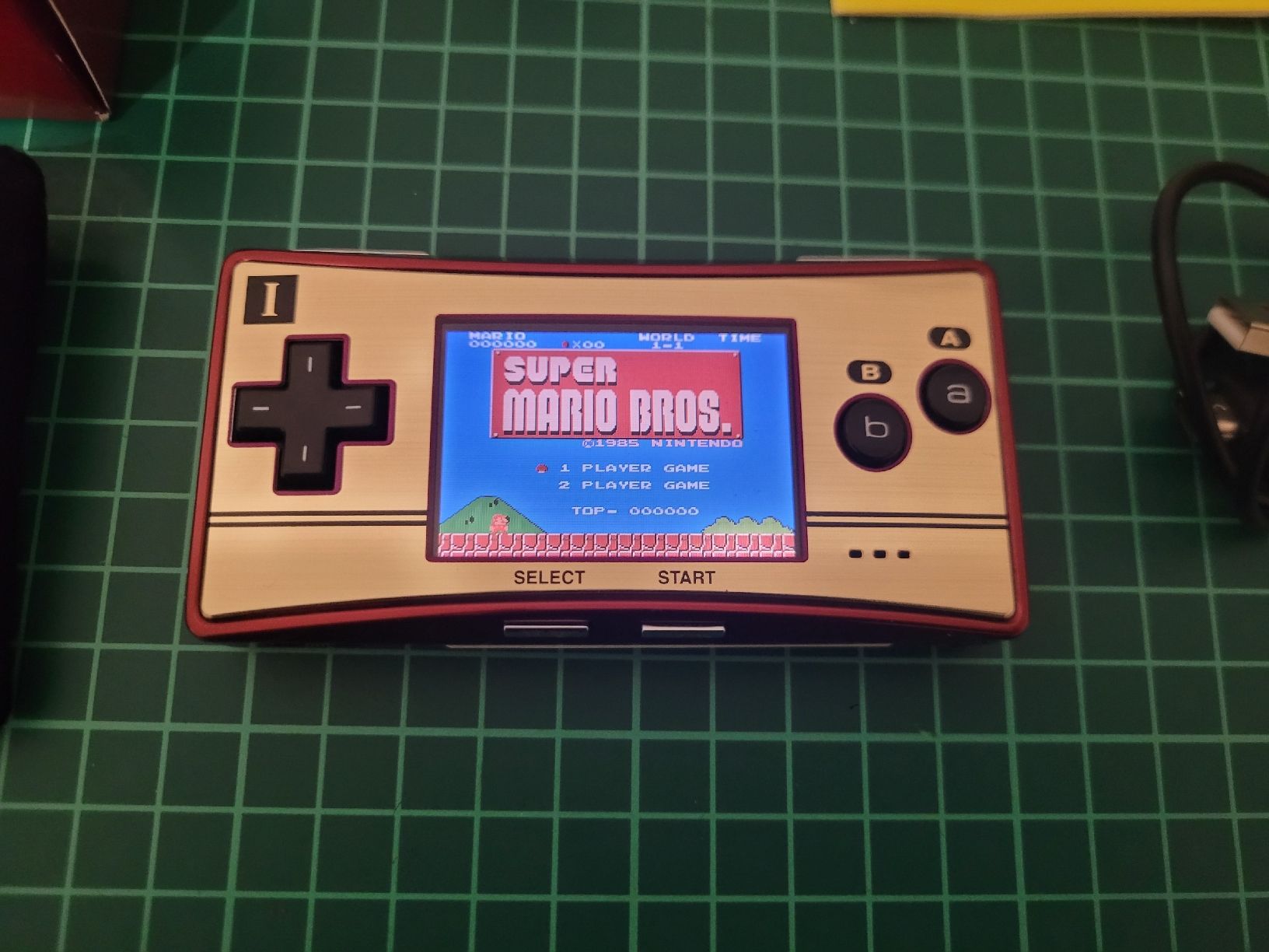 Nintendo Console: Game Boy Micro Famicom Edition - Collectors Item! – Usato da Meyrin venduto da Retro-GZ 1