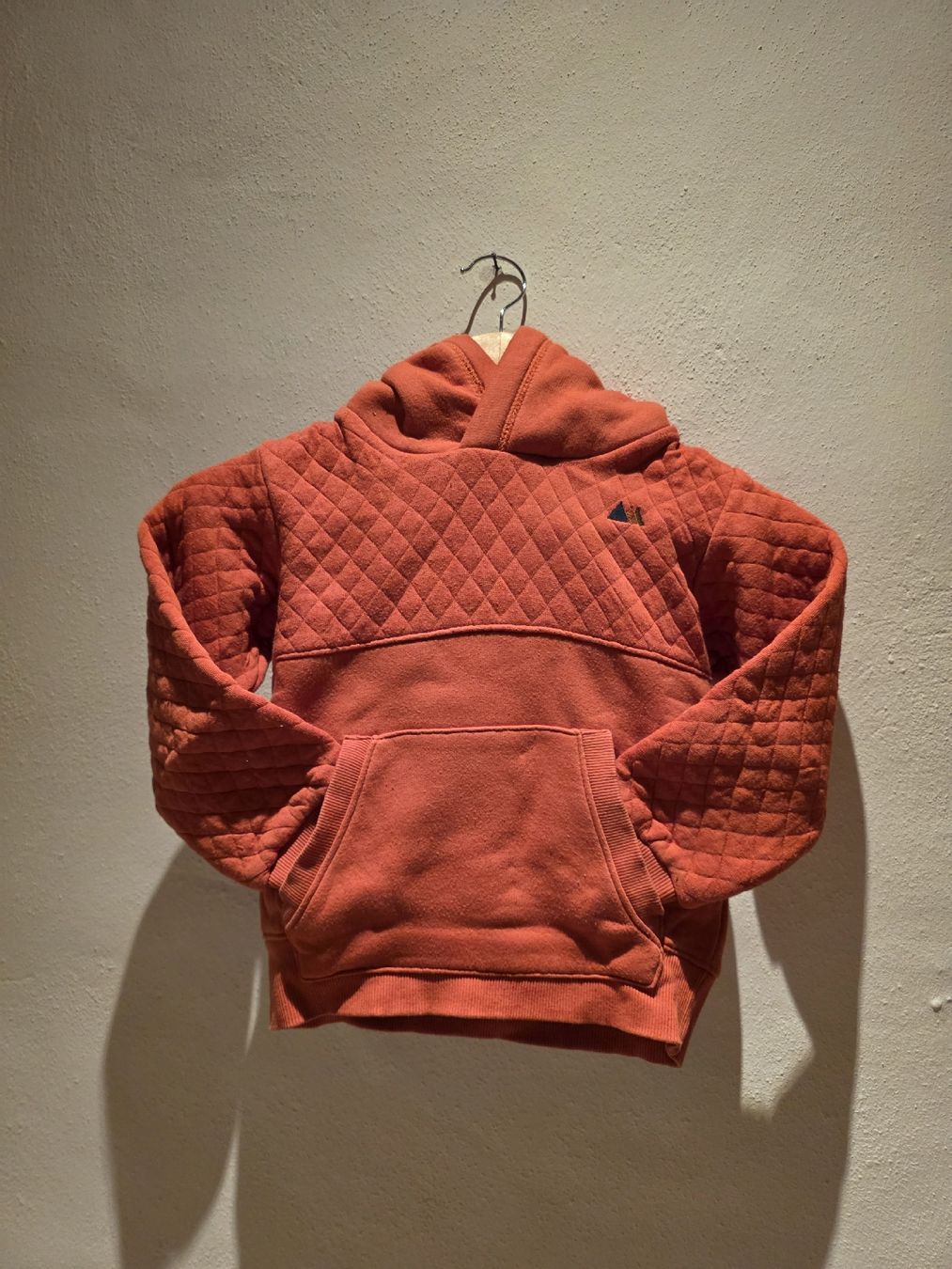 Maglioni & Felpe: Pull orange enfant - Confort et style assuré! – Usato da St-Blaise venduto da ame_c6mb