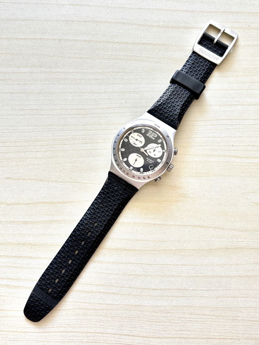 Swatch Orologi: Swatch Chronograph Uhr schwarz silber – Usato da Grenchen venduto da chththl 1