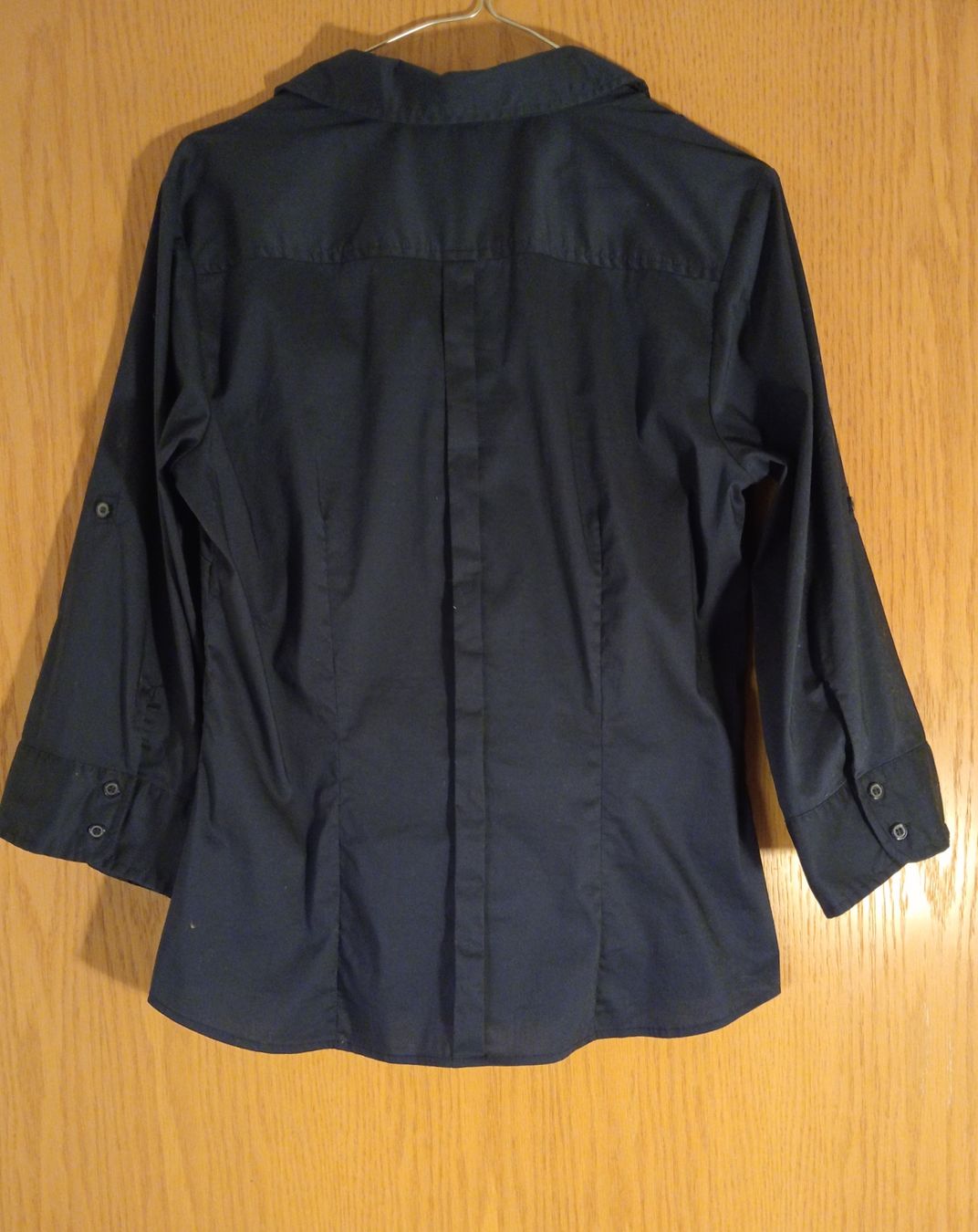H&M Camicette: H&M Dunkelblaue Bluse / Hemd mit 3/4 Ärmeln Gr. 44 – Usato da Allschwil venduto da Evgeniia78 1