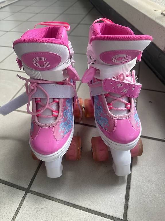Pattini in linea & Pattini a rotelle: Roller pattini a rotelle bambina – Nuovo e nell'imballaggio originale da Viganello venduto da Ale049