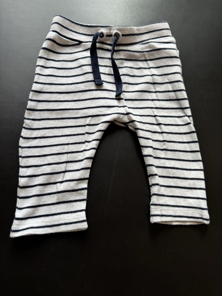Lots de vêtements: Kleiderpaket Gr. 62 – D'occasion à Ettenhausen TG par phi_2nym 3
