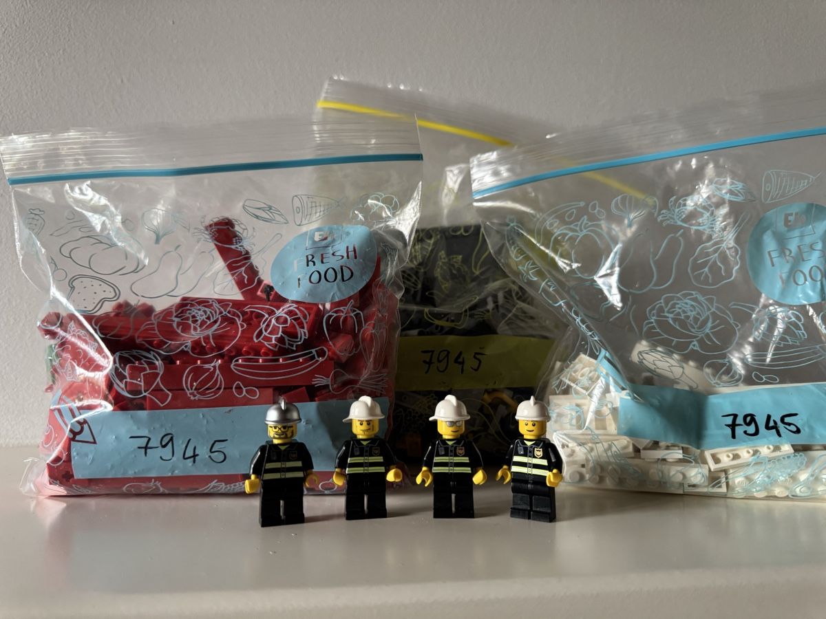 Lego Kit di costruzioni: Lego City - Super Pack 6 in 1 Firefighter Bundle 6625 – Usato da Comano venduto da alice_x26x 4